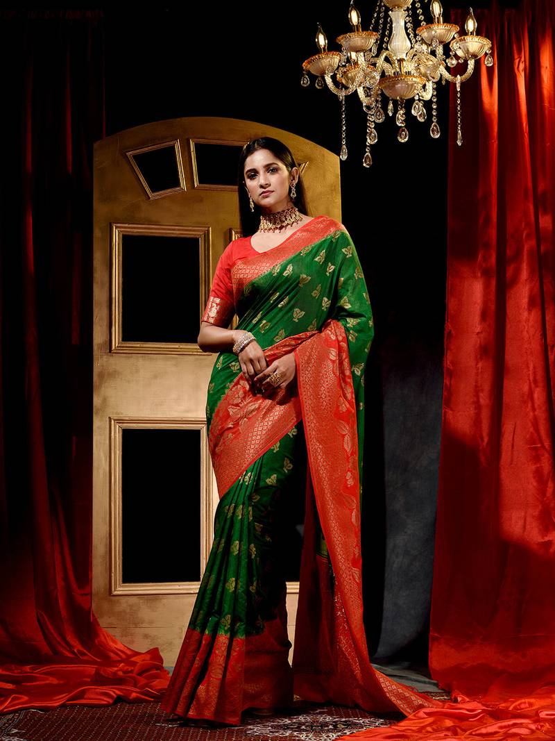 Handloom Green Dupion Silk Saree with Blouse Piece