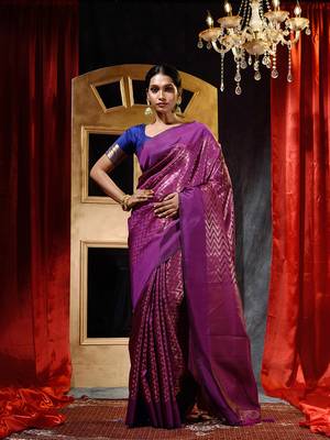 Handwoven Violet Banarasi Silk Saree with Blouse Piece 1