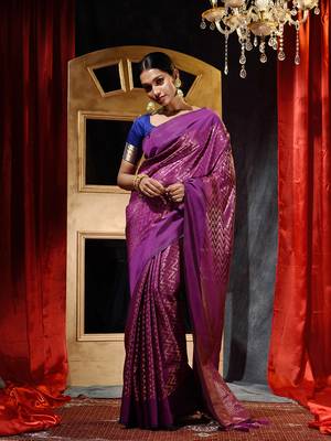 Handwoven Violet Banarasi Silk Saree with Blouse Piece 3