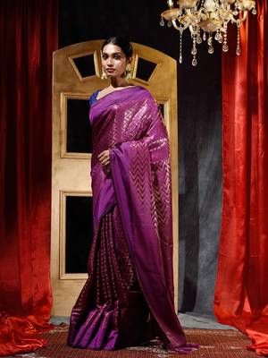 Handwoven Violet Banarasi Silk Saree with Blouse Piece 4