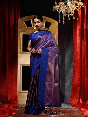 Handwoven Royal Blue Banarasi Silk Saree with Blouse Piece 3