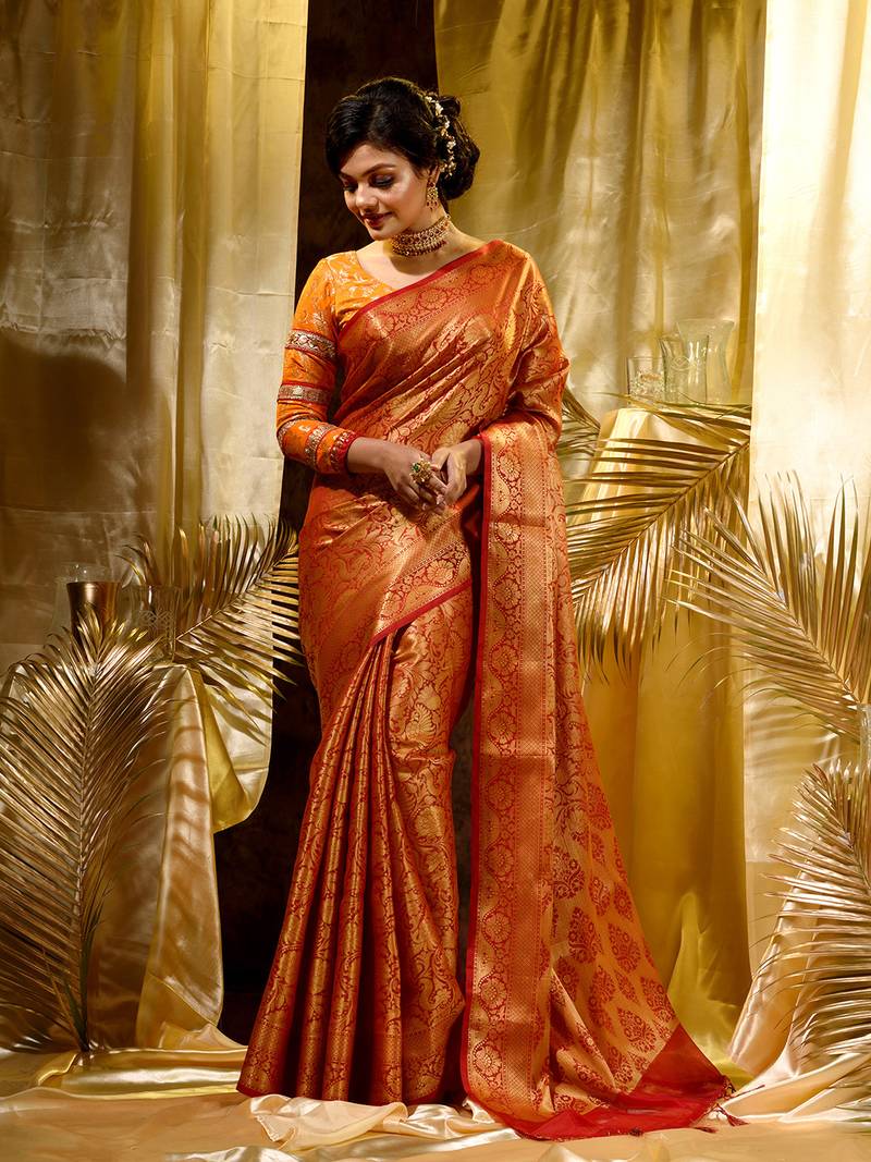 Red Zari Weaved Kanjivaram Saree with Blouse Piece