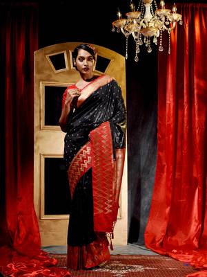 Handloom Black Katan Silk Banarasi Saree with Blouse Piece 1