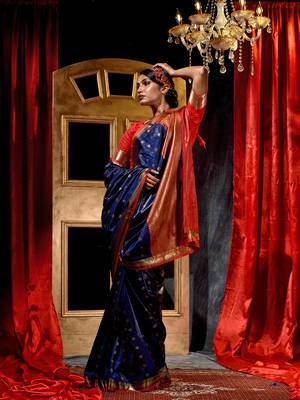 Handloom Royal Blue Katan Silk Banarasi Saree with Blouse Piece 3