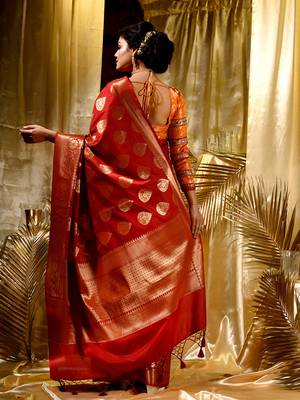 Handloom RedKatan Silk Banarasi Saree with Blouse Piece 2