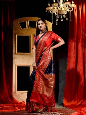 Handloom Navy Blue Katan Silk Banarasi Saree with Blouse Piece 4