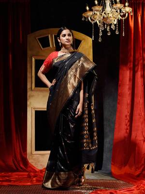 Handloom Black Katan Silk Banarasi Saree with Blouse Piece 1