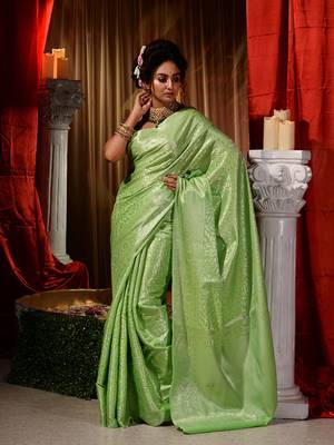 Handwoven Pista Kubera Pattu Saree with Blouse Piece 3