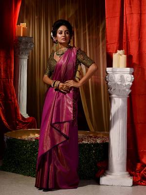 Handwoven Purple Kubera Pattu Saree with Blouse Piece 3