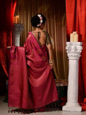 Handwoven Dark Pink Kubera Pattu Saree with Blouse Piece 2