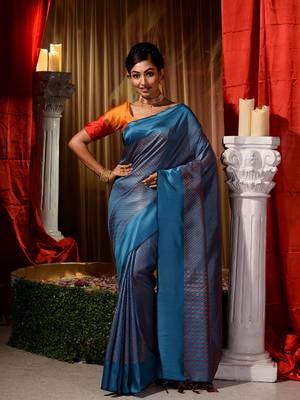 Handwoven Firozi Kubera Pattu Saree with Blouse Piece 1