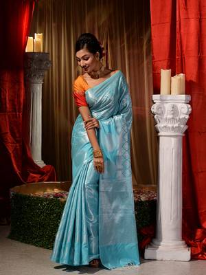 Handwoven Sky Blue Kubera Pattu Saree with Blouse Piece 3