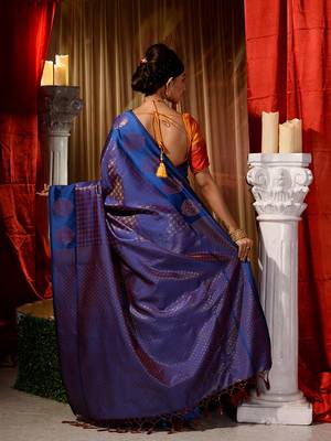 Handwoven Blue Kubera Pattu Saree with Blouse Piece 2