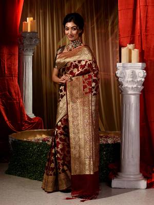 Handwoven Maroon Banarasi Silk Saree with Blouse Piece 4