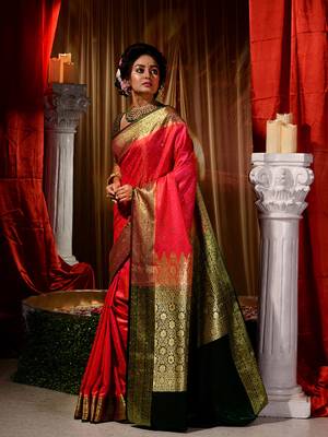 Red Zari Weaved Kanjivaram Saree with Blouse Piece With Stone Work 4