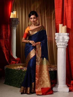 Navy Blue Zari Weaved Kanjivaram Wedding Saree with Blouse Piece With Stone Work 1