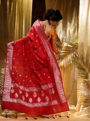 Red Banarasi Silk Saree with Blouse Piece 2