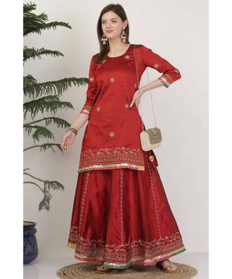 Kaanchie Nanggia Dupion Maroon Embroidery Lehenga Set 3