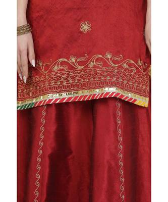 Kaanchie Nanggia Dupion Maroon Embroidery Lehenga Set 4