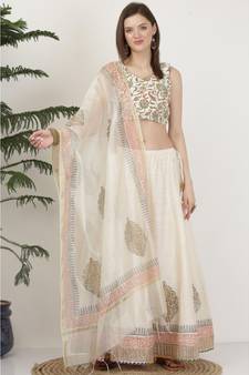Kaanchie Nanggia Silk White printed Lehenga Set
