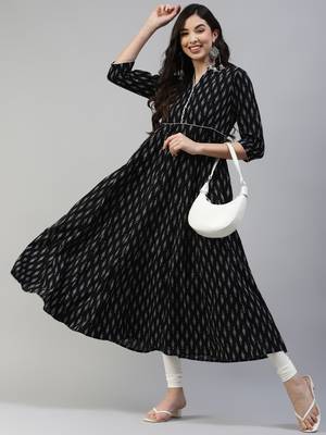Black printed cotton long-kurtis 5