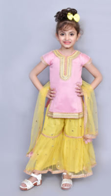Pink kurti yellow sarara 2
