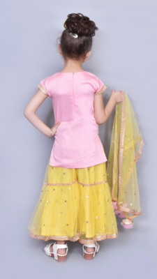 Pink kurti yellow sarara 3