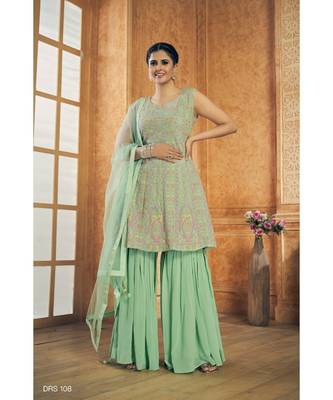 Green Zari Work Salwar Kameez Dupatta 3