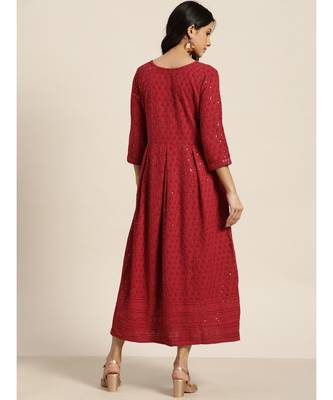 Mohvogue Women's Maroon Embroidered Rayon Kurti 4
