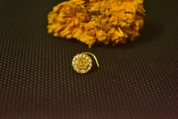 Yellow diamond nose-ring 2