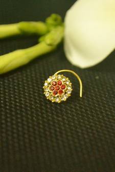 Red diamond nose-ring