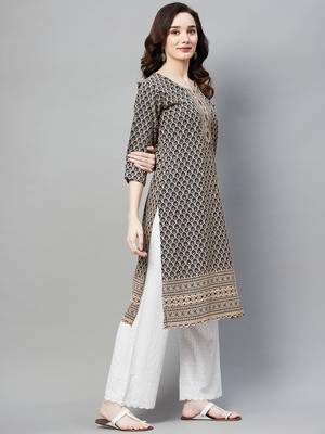 Navy-blue embroidered chiffon ethnic-kurtis 3