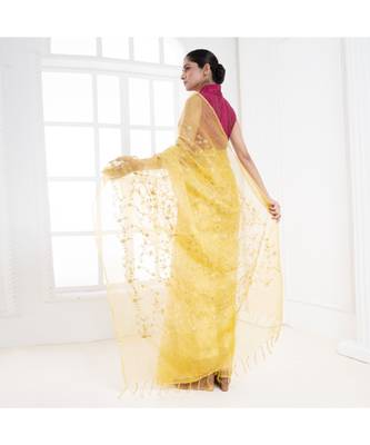 Yellow organza silk saree with golden zari embroidery 4