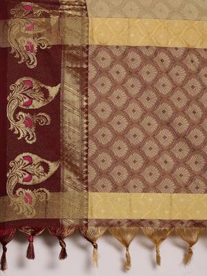 Beige Woven Cotton Silk Saree With Blouse 4