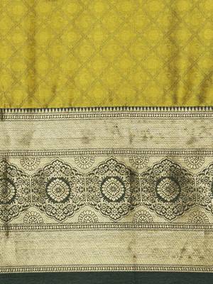 Olive Woven Cotton Silk Saree With Blouse 3