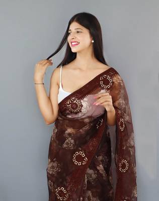 Maroon Color Pure Organza Silk Blend Saree Digital Printed Saree With Beautiful Viscos Thread Work In Saree 2