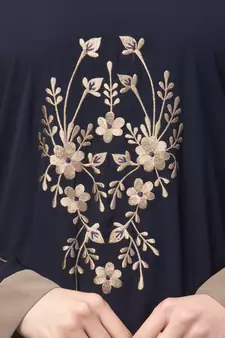 MRC Women  latest stylish women girl style wear embroidered abaya kaftan