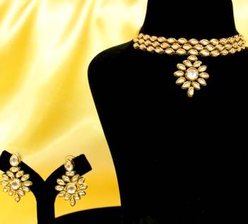 Elegant Kundan Choker Necklace Set 1