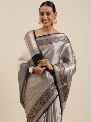Silver woven kanchipuram silk saree with blouse 2