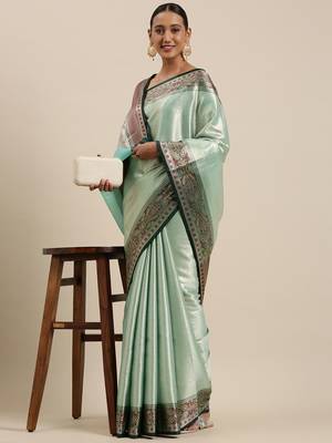 Blue woven kanchipuram silk blend saree with blouse 2