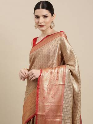 Beige woven kanchipuram silk saree with blouse 1