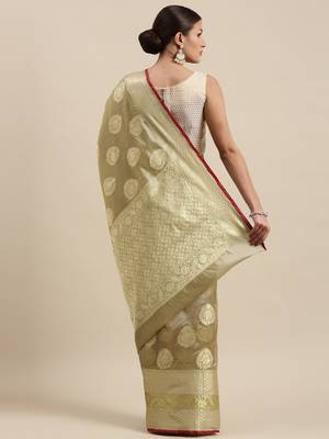 Green woven banarasi silk saree with blouse 4
