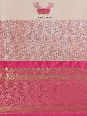 Gold woven kanchipuram silk saree with blouse 5