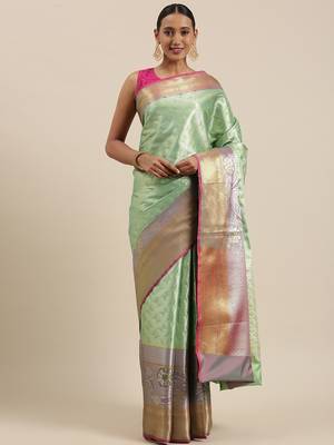 Sea green woven kanchipuram silk saree with blouse 2