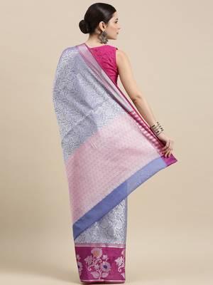 Blue woven kanchipuram silk blend saree with blouse 4