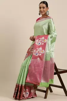 Green woven kanchipuram silk blend saree with blouse