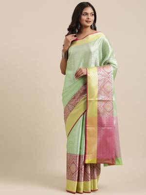 Green woven Faux kanchipuram silk saree with blouse 3