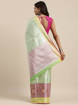 Green woven Faux kanchipuram silk saree with blouse 4