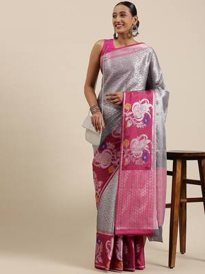 Grey woven Faux kanchipuram silk saree with blouse 3
