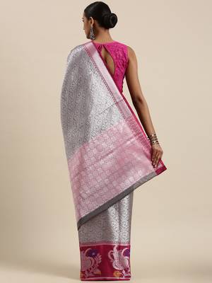 Grey woven Faux kanchipuram silk saree with blouse 4